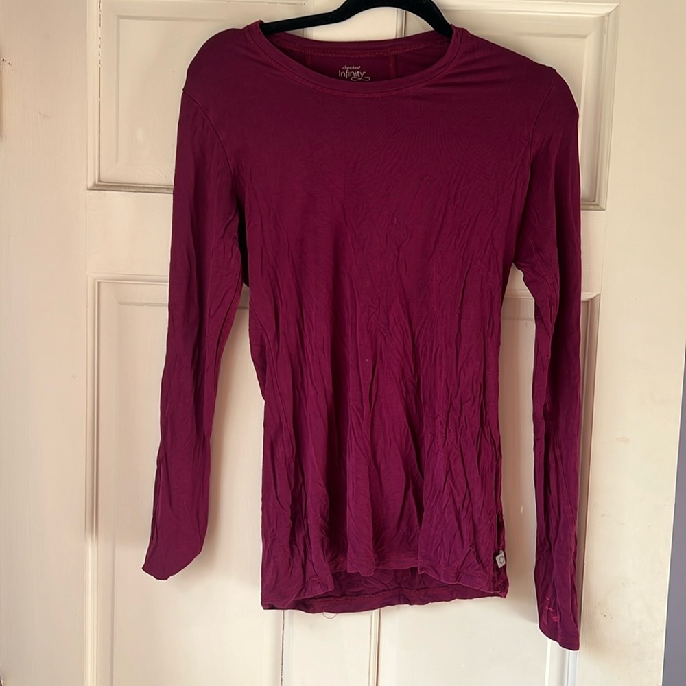 Infinity under scrub